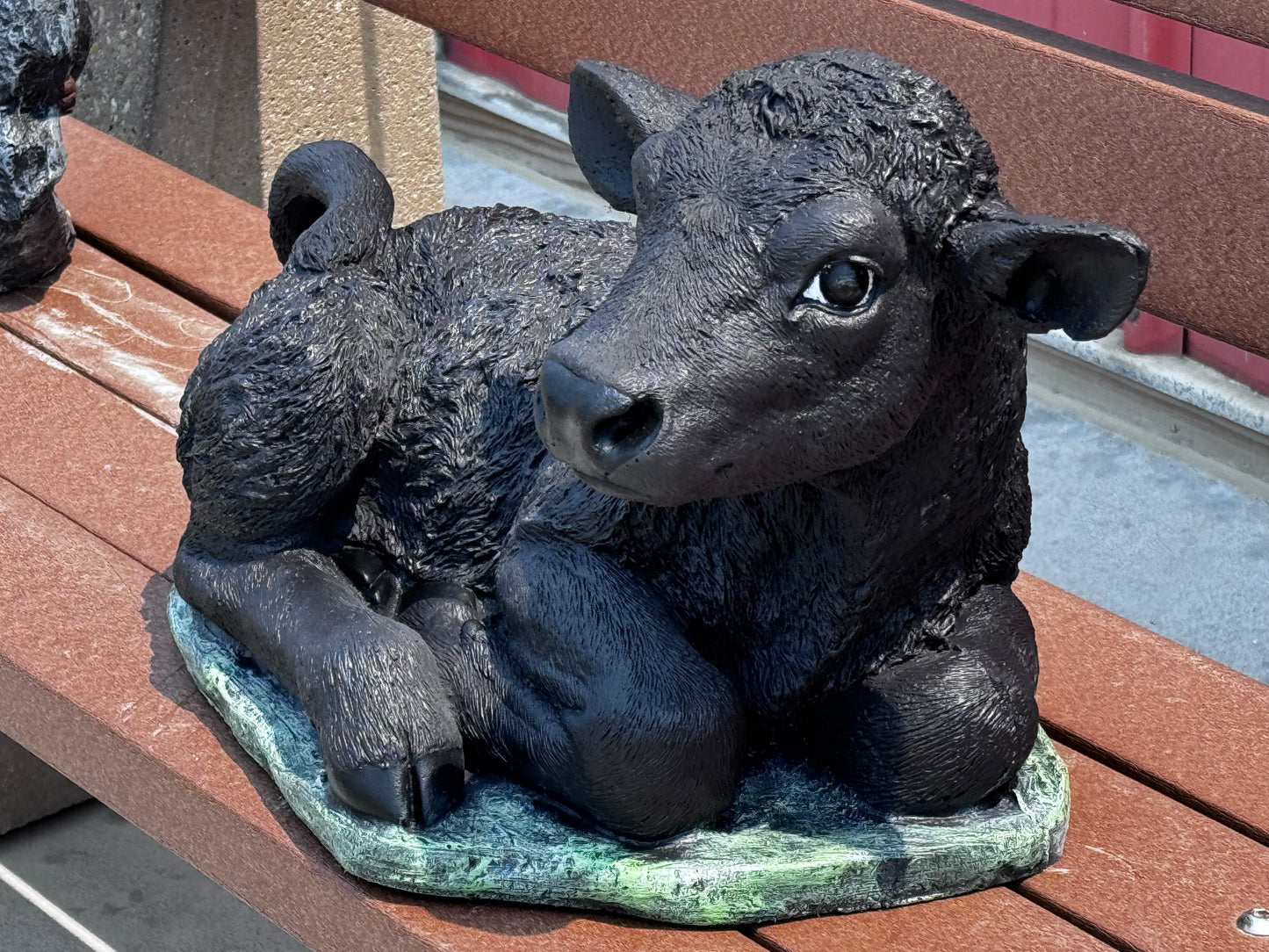 Cow - Laying Detailed Calf
