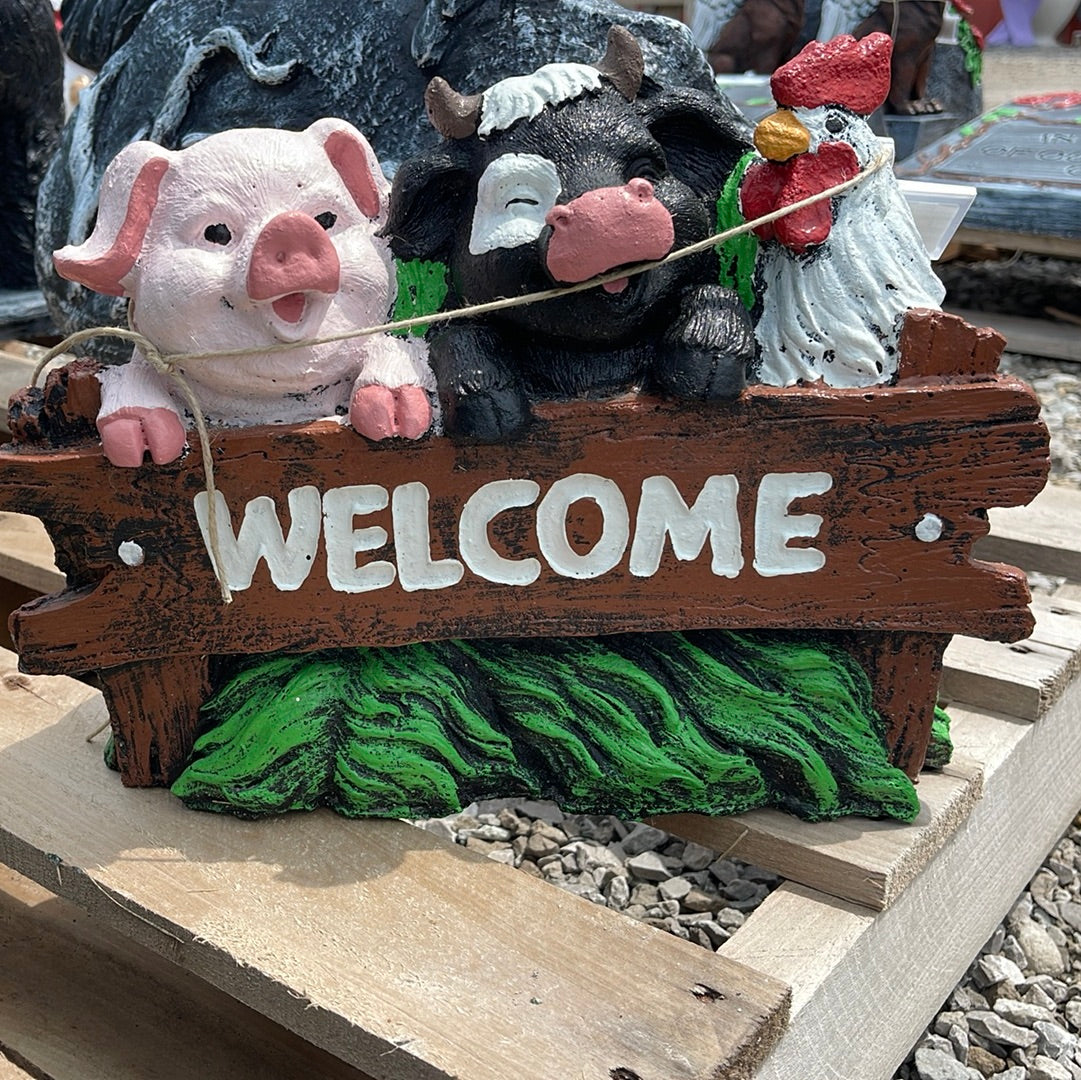 Pig, Cow, Rooster Welcome
