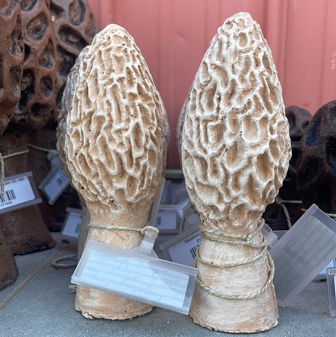 Mushroom 8" Tall