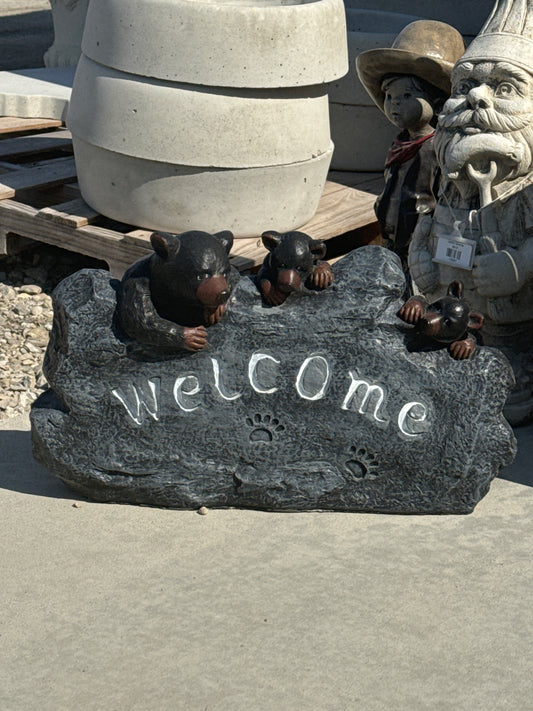 Bear - Welcome Rock with Bears