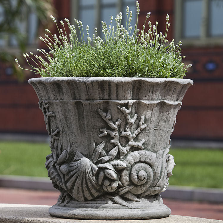 Smithsonian Chesapeake Planter