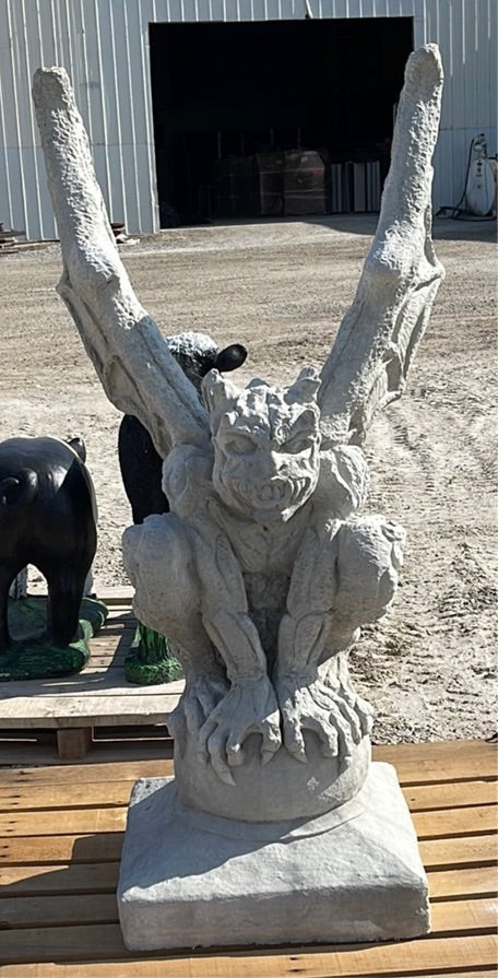 Gargoyle 4 Ft. – Fairfield Precast Concrete
